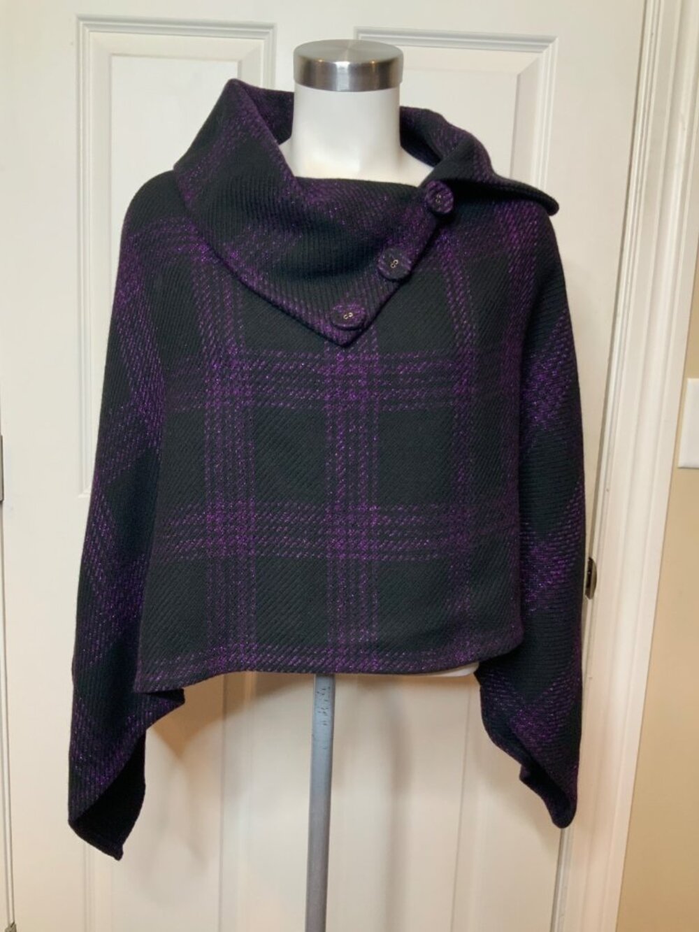 Alberto Makali Black Purple Wool Blend Shimmer Plaid Cowl Neck Cape, Size M